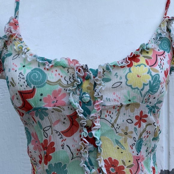 Vintage Guess Jeans floral print top (read!) - Picture 7 of 9